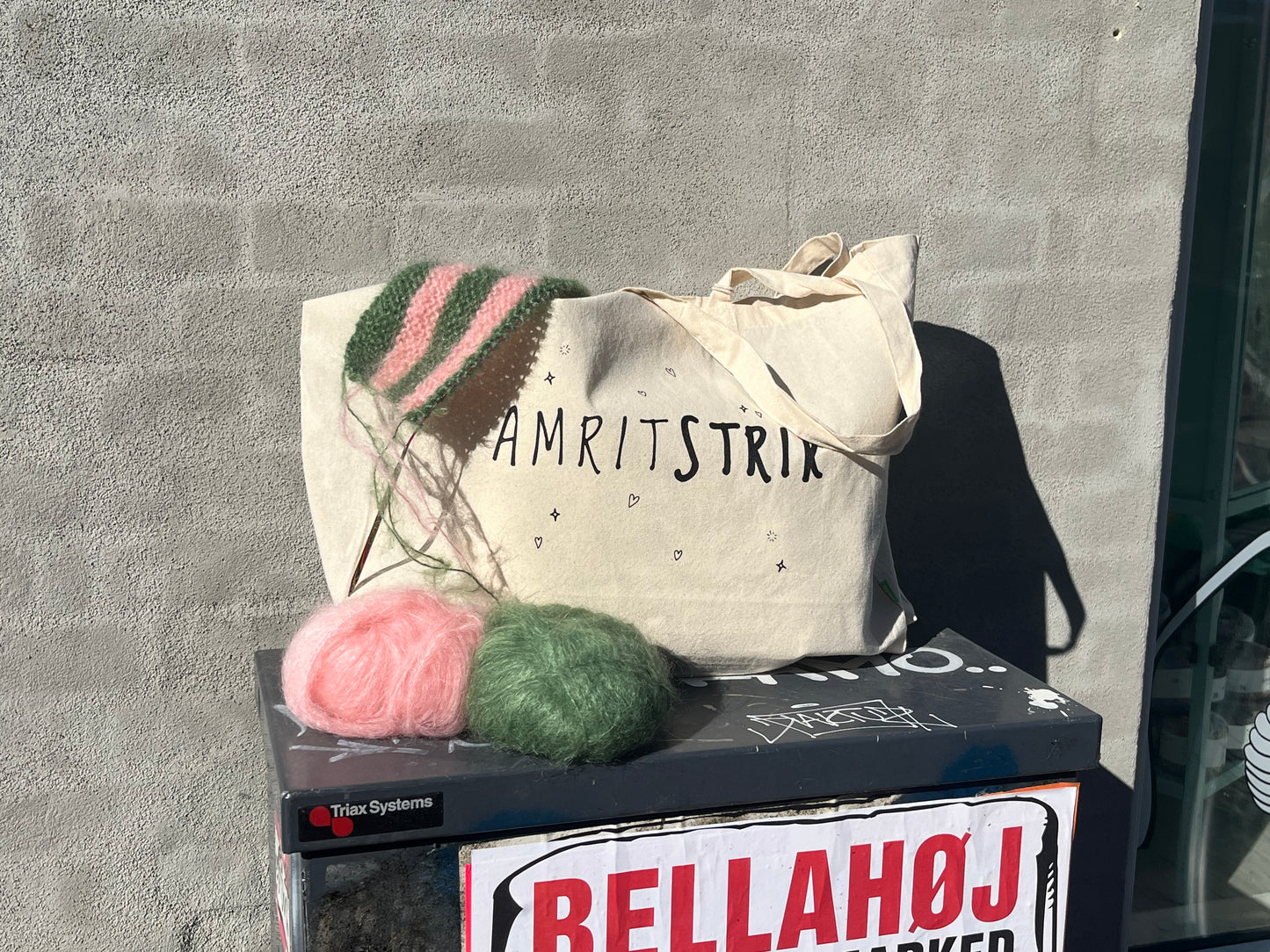 "AmritStrik" shopper