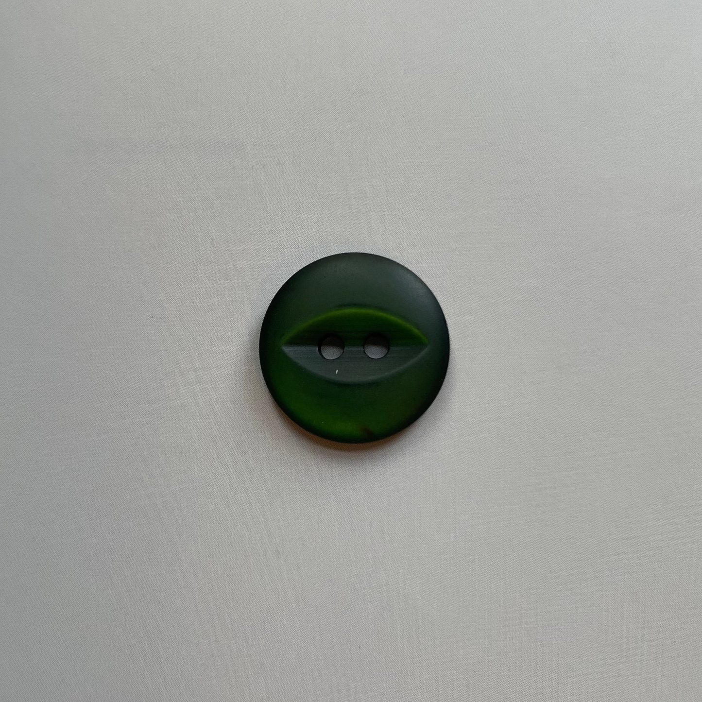 Knap med oval indgravering