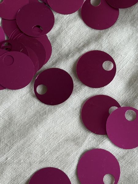 Strikkefeber - Store pallietter med hul