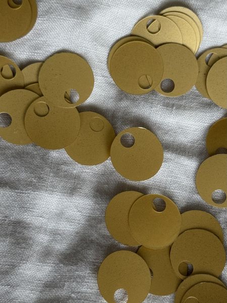 Strikkefeber - Store pallietter med hul